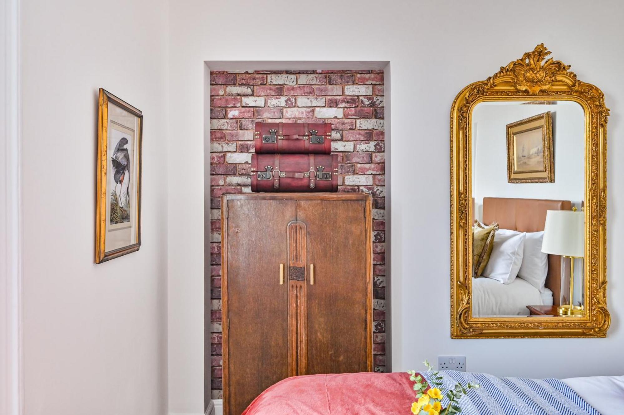 9 Admiralty House Stunning Luxury Apartment With Free Parking プリマス エクステリア 写真